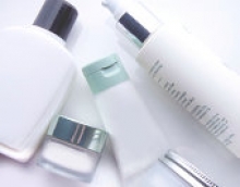 Einschränkung von Zinkoxid in Kosmetikprodukten, die versehentlich inhaliert werden können