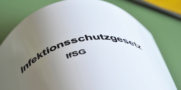 Coronavirus: 2. Pandemie-Gesetz ohne Änderung des § 43 IfSG Coronavirus: 2. Pandemie-Gesetz ohne Änderung des § 43 IfSG