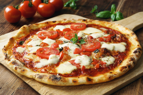 Mit EHEC kontaminierte Tiefkühlpizzen führen zu 75 Erkrankungen und 2 Todesfällen in Frankreich Mit EHEC kontaminierte Tiefkühlpizzen führen zu 75 Erkrankungen und 2 Todesfällen in Frankreich