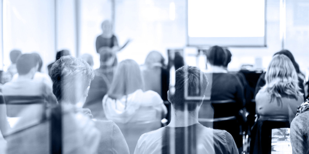 Online Seminar am 30. Juni 2020 zum Thema GMP (Gute Herstellungspraxis) Online Seminar am 30. Juni 2020 zum Thema GMP (Gute Herstellungspraxis)