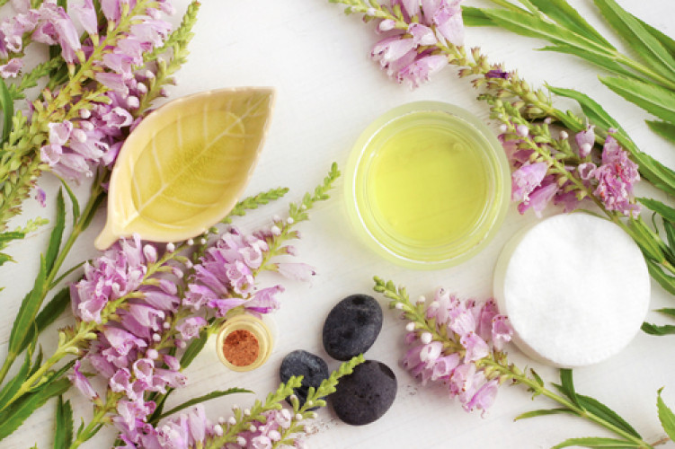 Residues of pesticides in cosmetic products and raw materials Residues of pesticides in cosmetic products and raw materials
