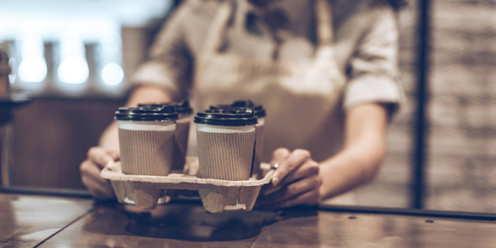Neues Merkblatt ,,Coffee to go-Becher - Hygiene beim Umgang mit kundeneigenen Bechern zur Abgabe von Heißgetränken in Bedienung oder Selbstbedienung" Neues Merkblatt ,,Coffee to go-Becher - Hygiene beim Umgang mit kundeneigenen Bechern zur Abgabe von Heißgetränken in Bedienung oder Selbstbedienung"