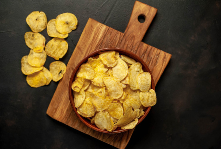 Stiftung Warentest untersucht Kartoffelchips: Fund von Acrylamid und Glykoalkaloiden Stiftung Warentest untersucht Kartoffelchips: Fund von Acrylamid und Glykoalkaloiden