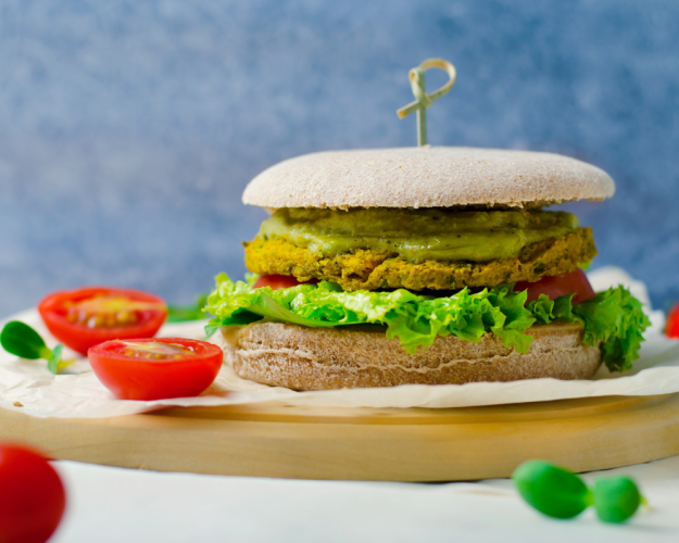Jodgehalt in veganen Fischalternativen schwankt stark – fehlende Kennzeichnung sorgt für Unsicherheit Jodgehalt in veganen Fischalternativen schwankt stark – fehlende Kennzeichnung sorgt für Unsicherheit